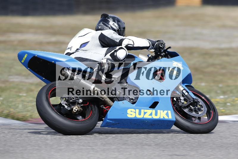 /37 09.08.2026  Pluess Motosport ADR/Freies Fahren/73